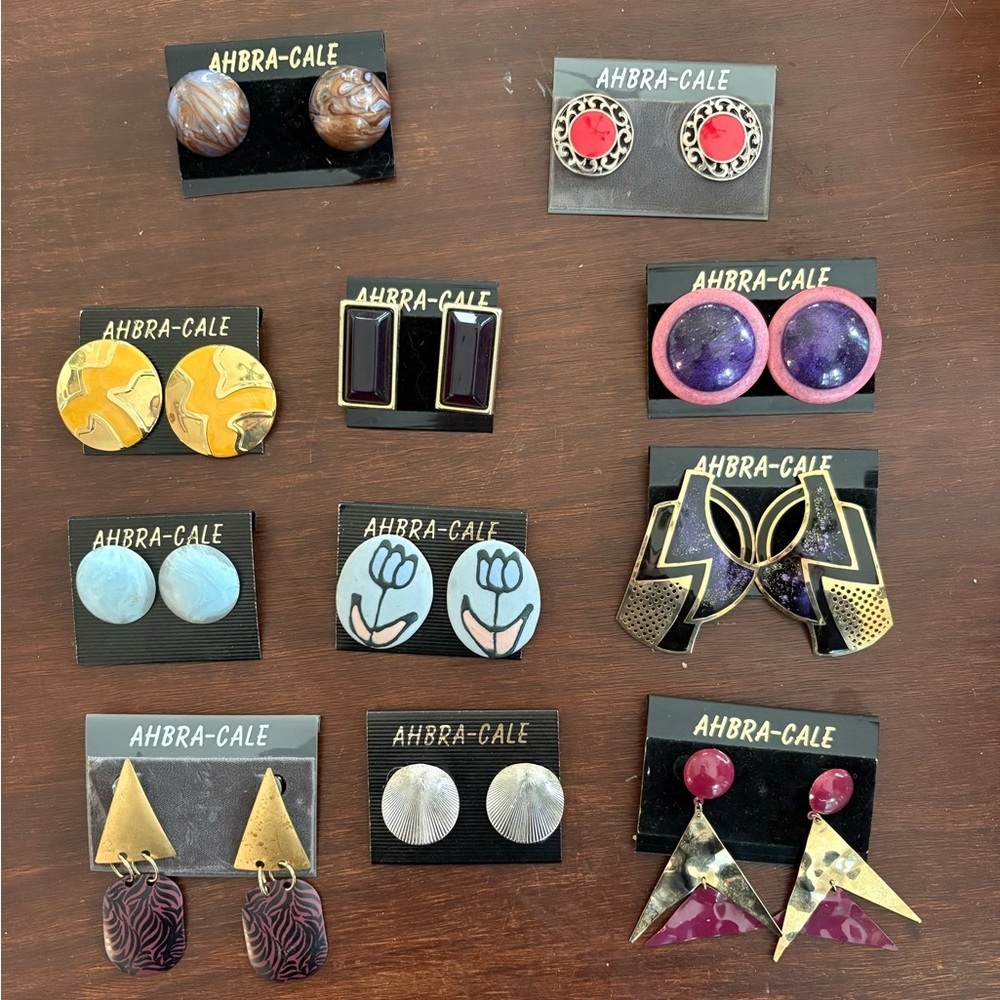 Ahbra-Cale Earring Set with Various Colors - 11 pairs - Vintage